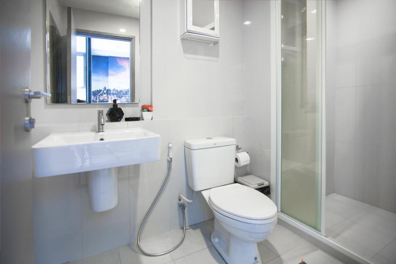 The Base Central Apartments Pattaya Bagian luar foto