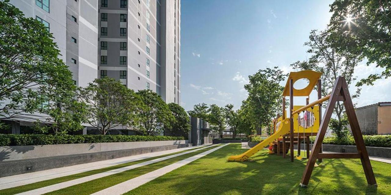 The Base Central Apartments Pattaya Bagian luar foto