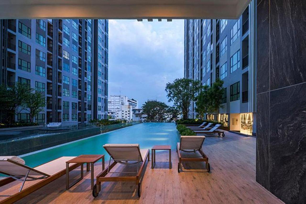 The Base Central Apartments Pattaya Bagian luar foto